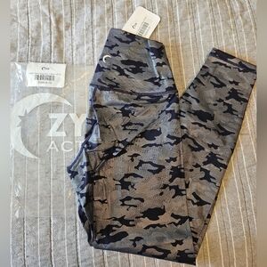 Silver Camo Supreme Hi-Rise ⅞ 24” (8-10) #5088